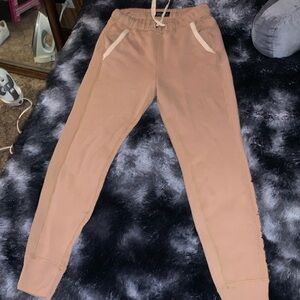 Womens tan abercrombie & fitch joggers